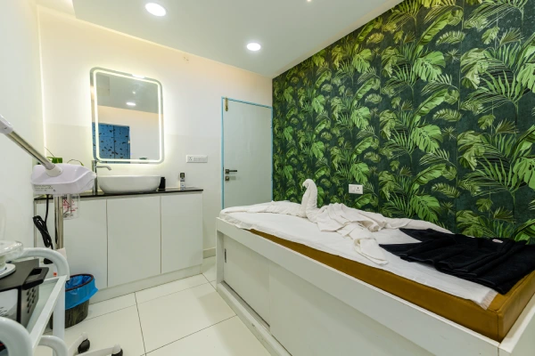 Saloon and Spa interiors by g cube studios