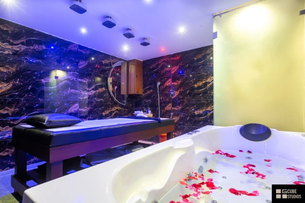 Saloon and Spa interiors by g cube studios