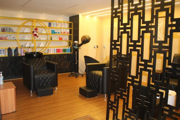 Therapy Tree Salon interiors by g cube studios